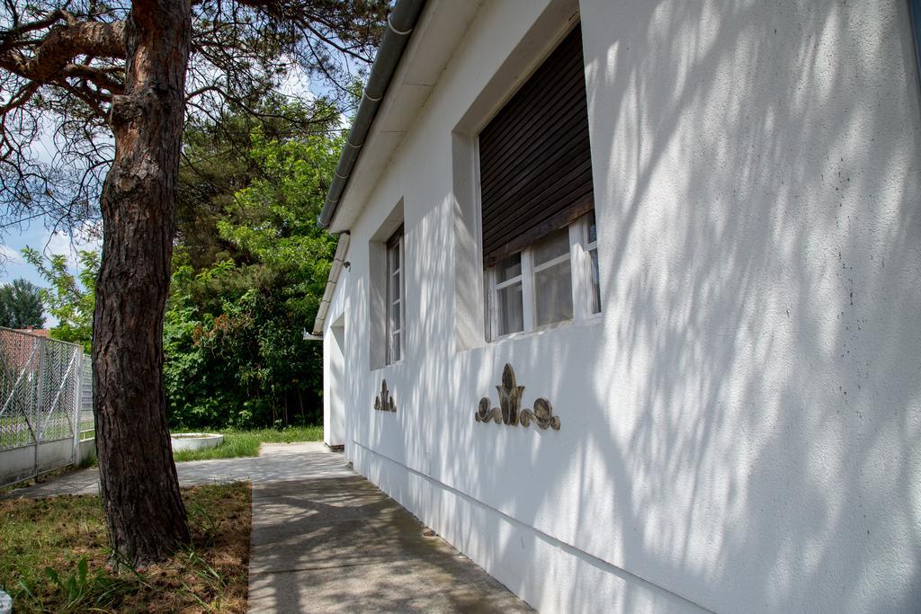 Hotel Casa Bella & Nova Palić Exterior foto